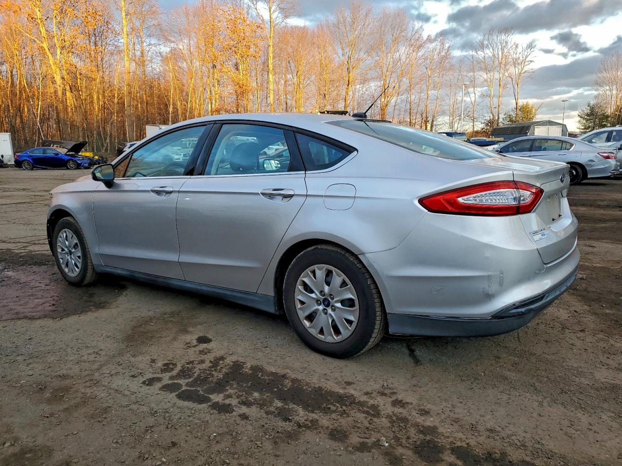 2014 FORD FUSION S photo 2