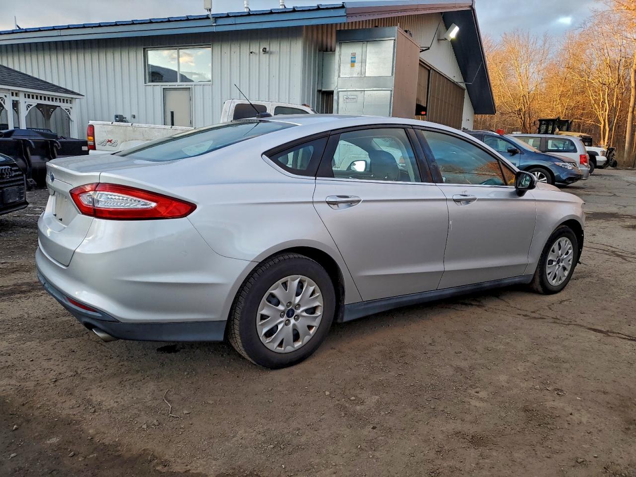 2014 FORD FUSION S photo 3