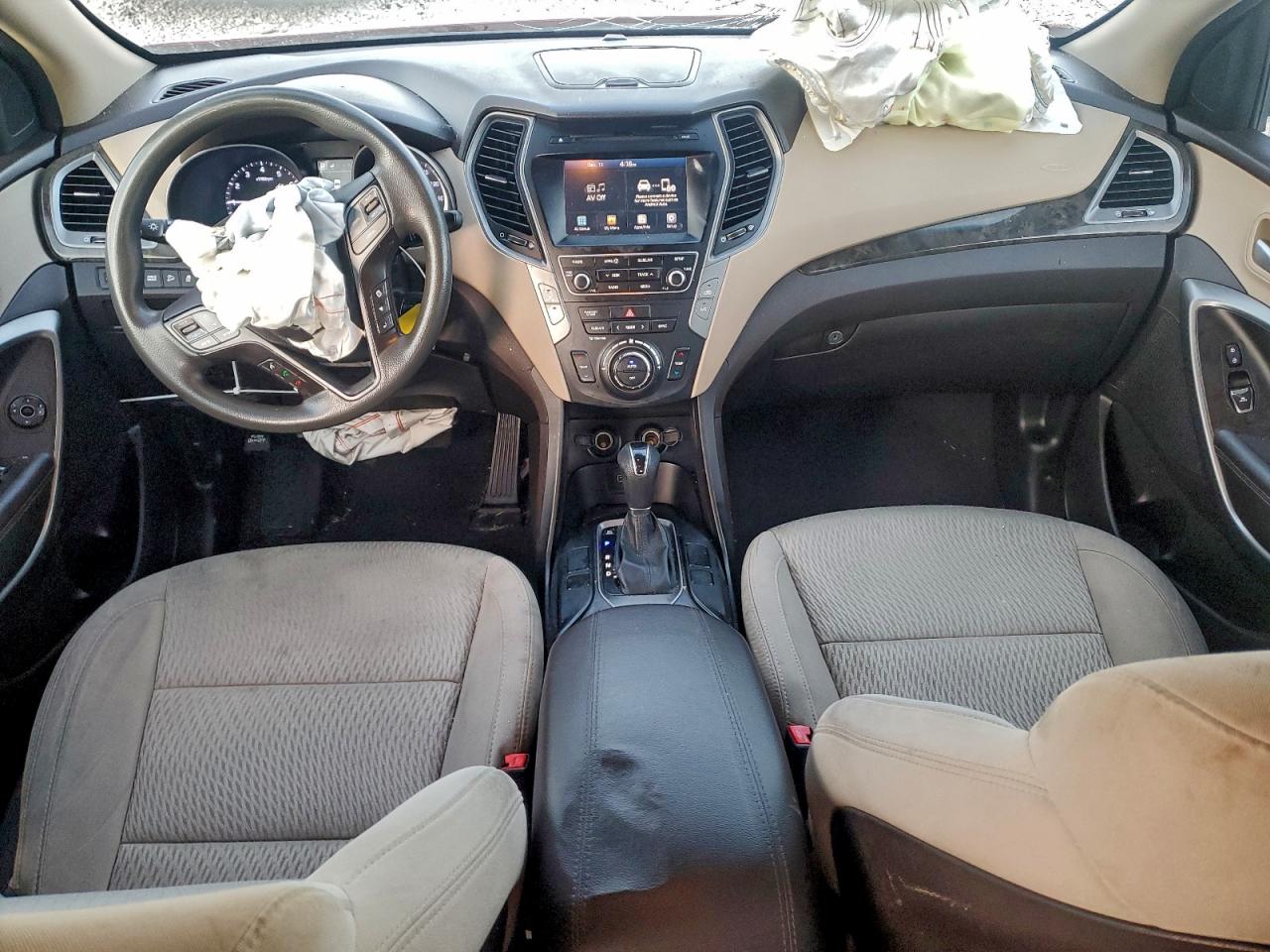 2017 HYUNDAI SANTA FE SPORT photo 8