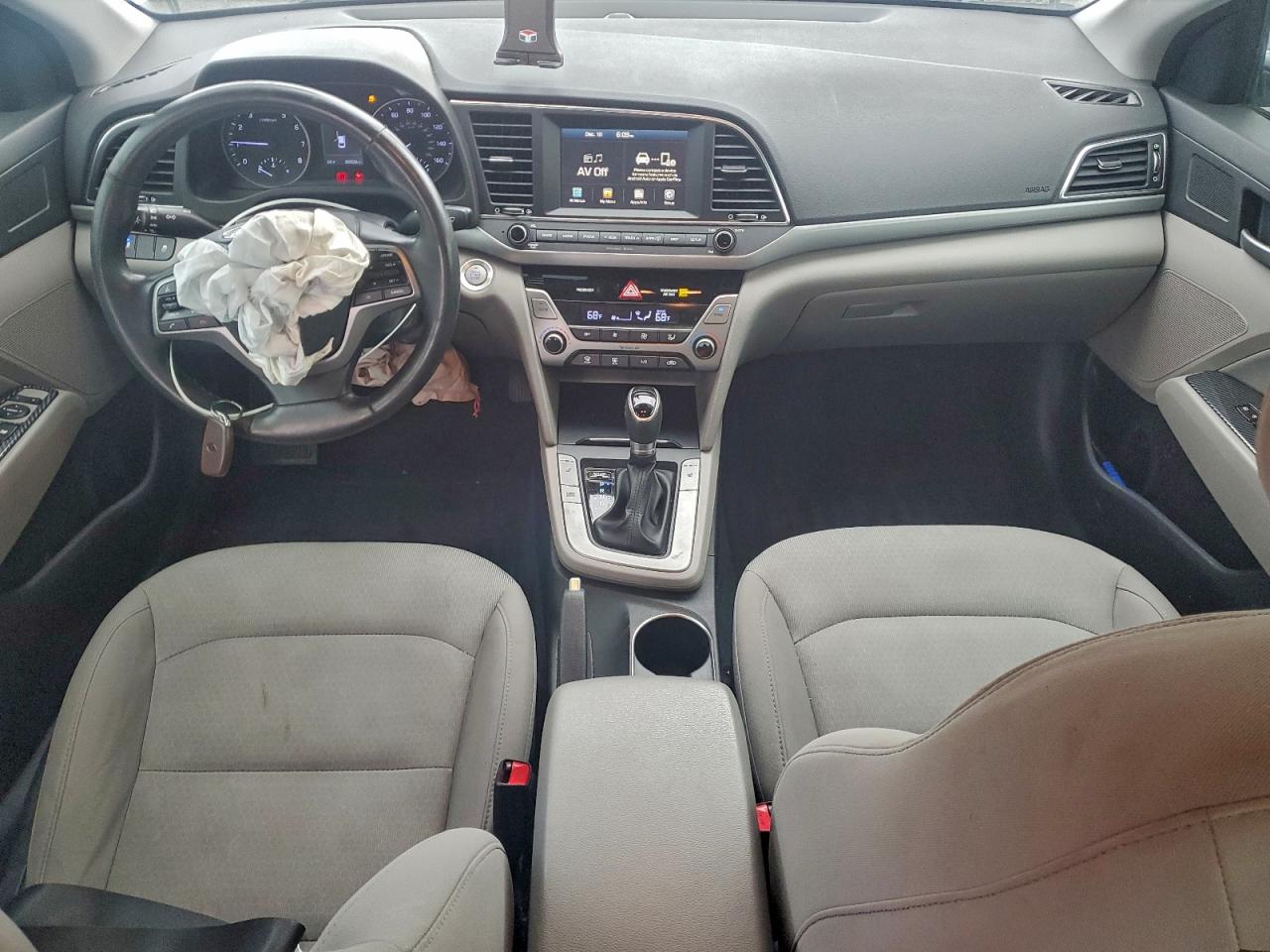 2018 HYUNDAI ELANTRA ECO photo 8