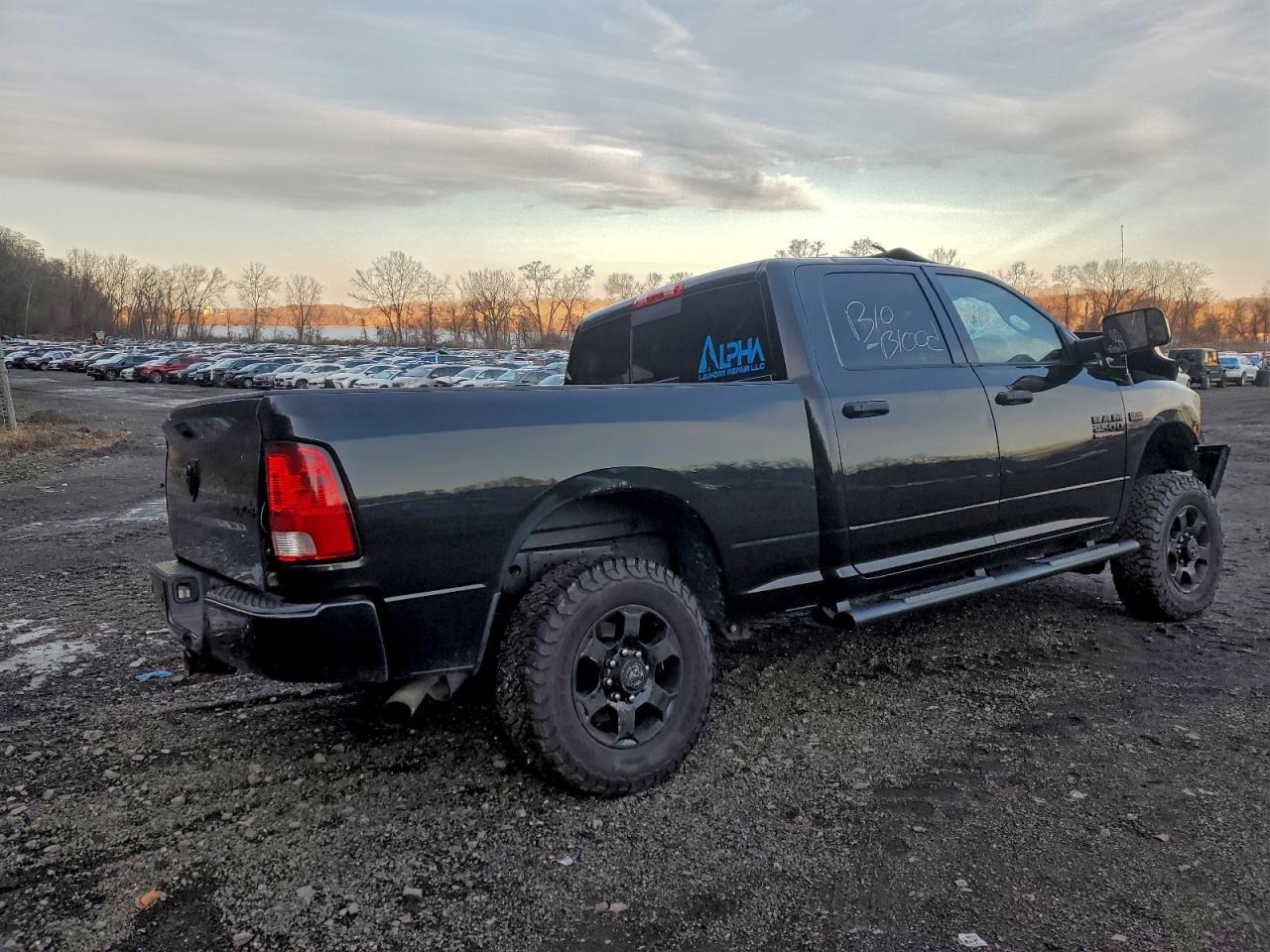 2016 RAM 2500 SLT photo 3