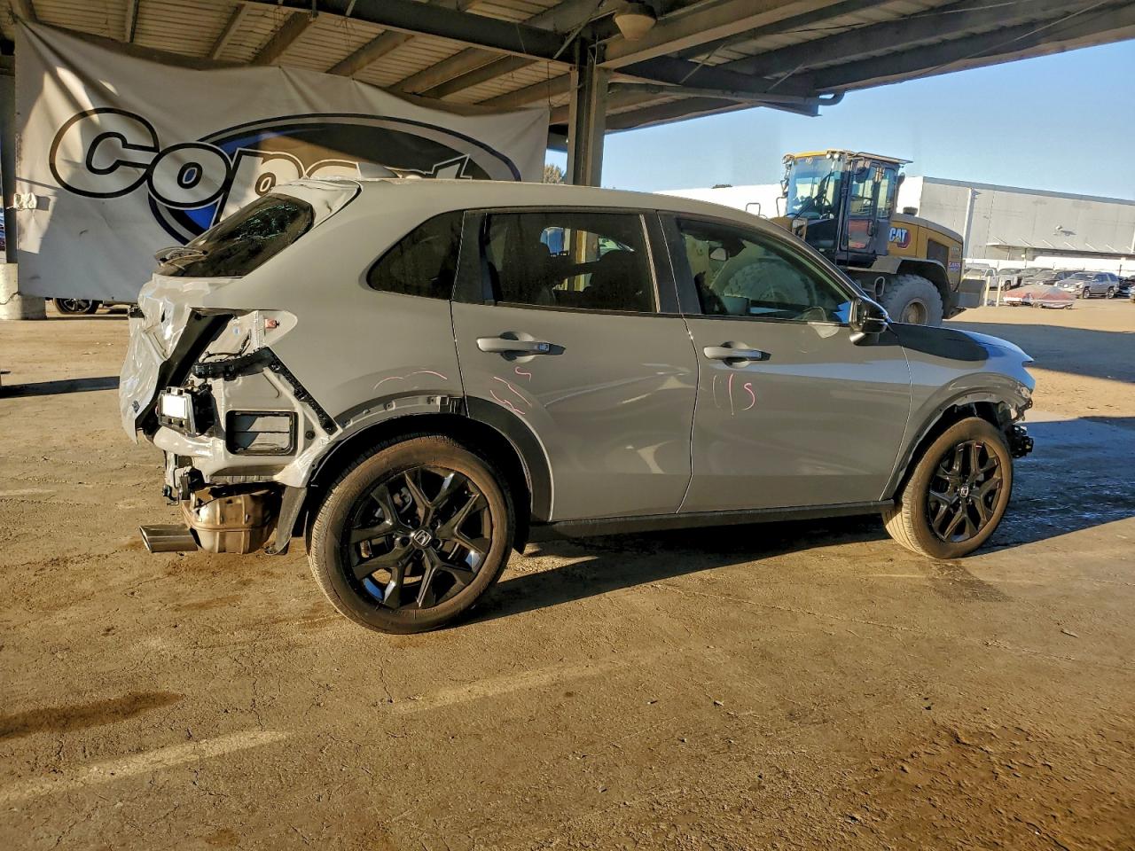 2024 HONDA HR-V SPORT photo 3