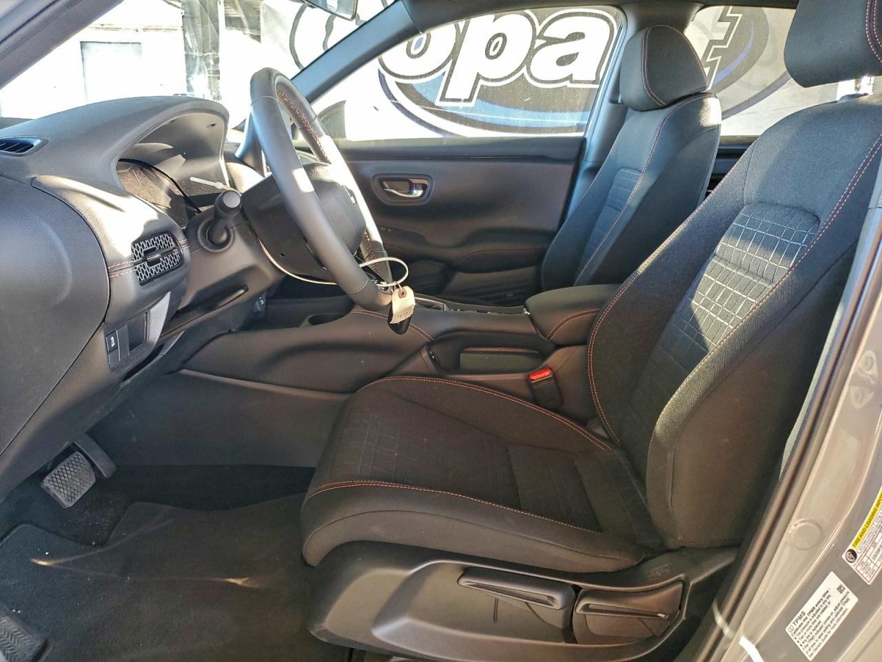 2024 HONDA HR-V SPORT photo 7