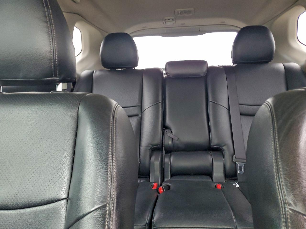 2020 NISSAN ROGUE S photo 19