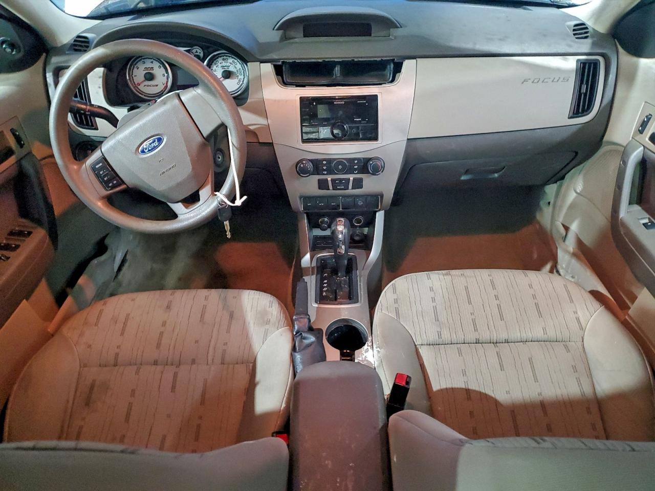 2009 FORD FOCUS SE photo 8