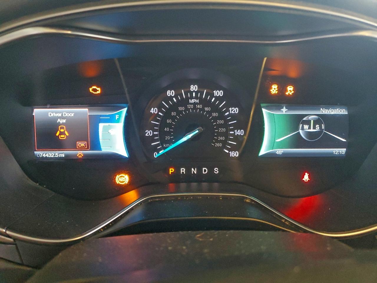 2014 FORD FUSION SE photo 9