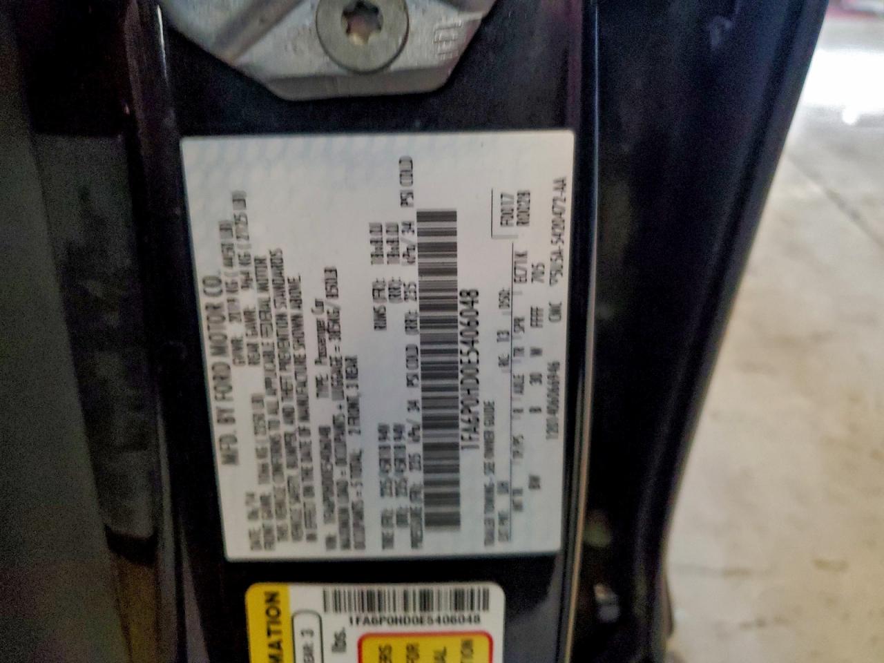 2014 FORD FUSION SE photo 13