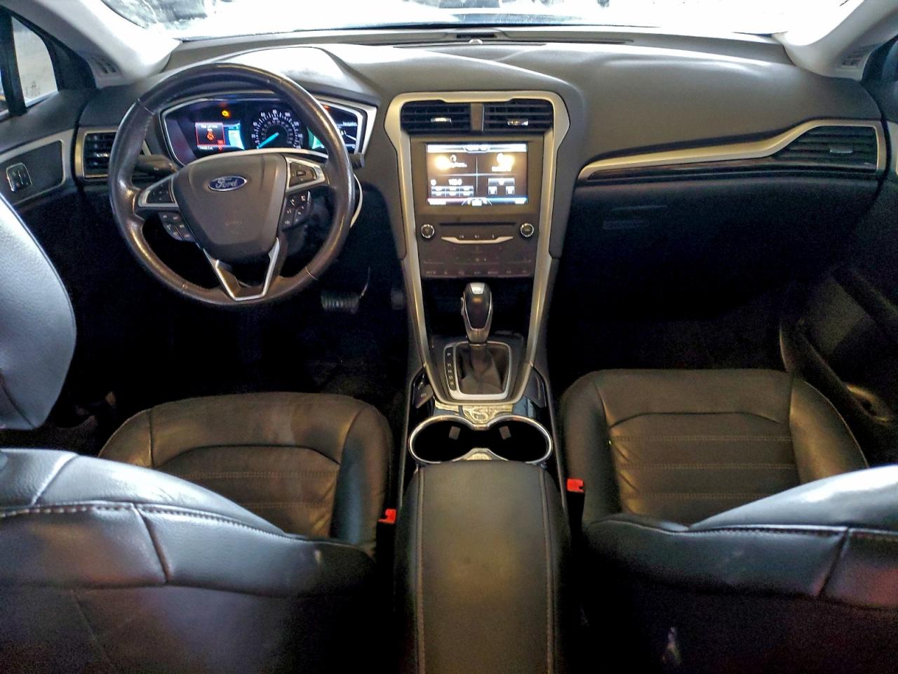 2014 FORD FUSION SE photo 8