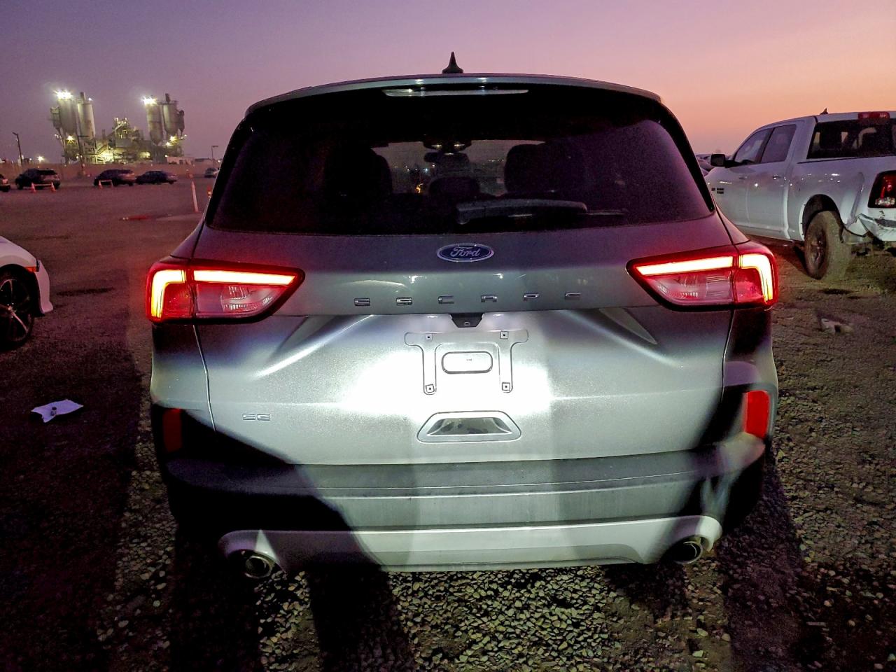 2022 FORD ESCAPE SE photo 6
