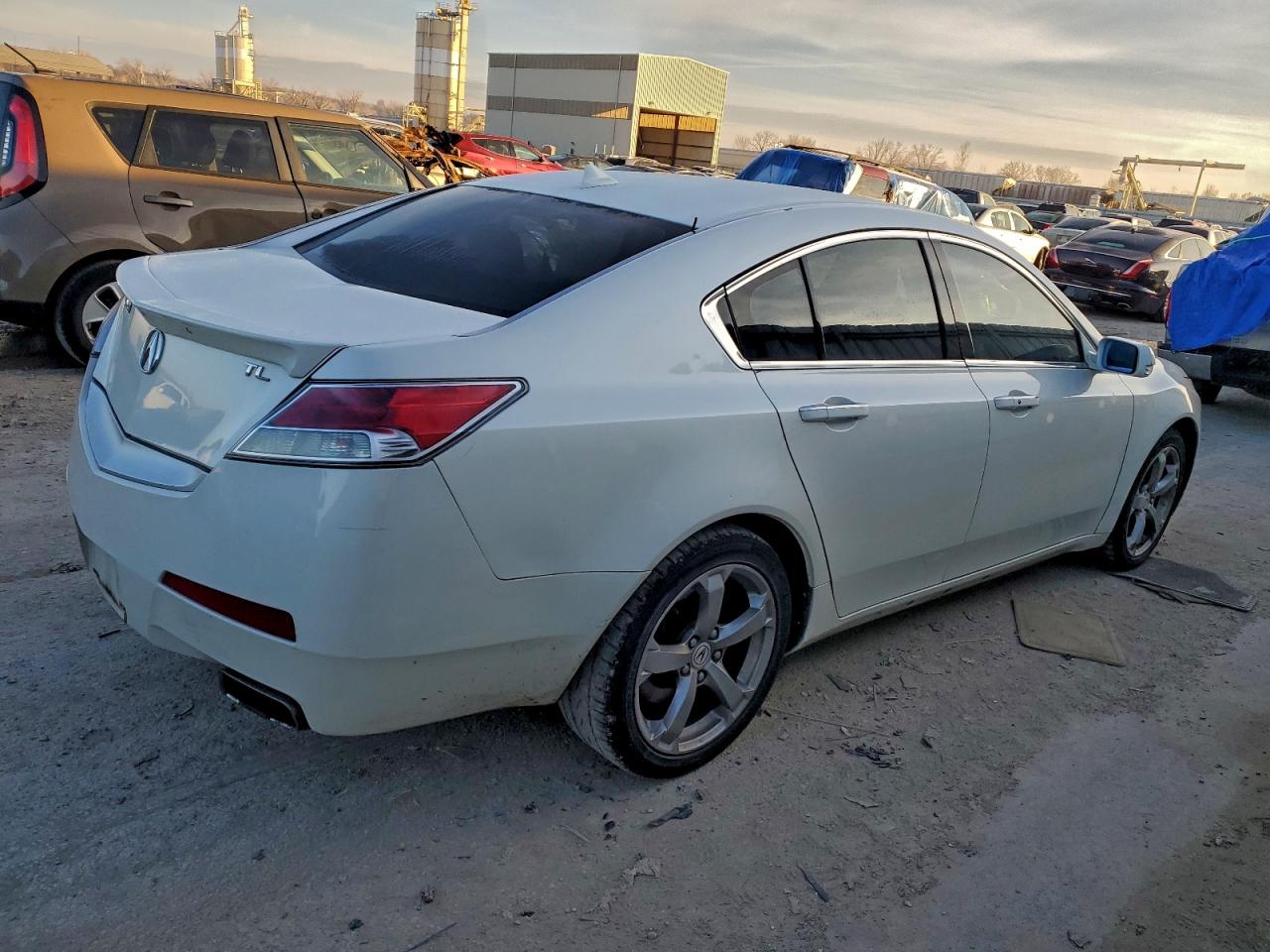 2010 ACURA TL photo 3