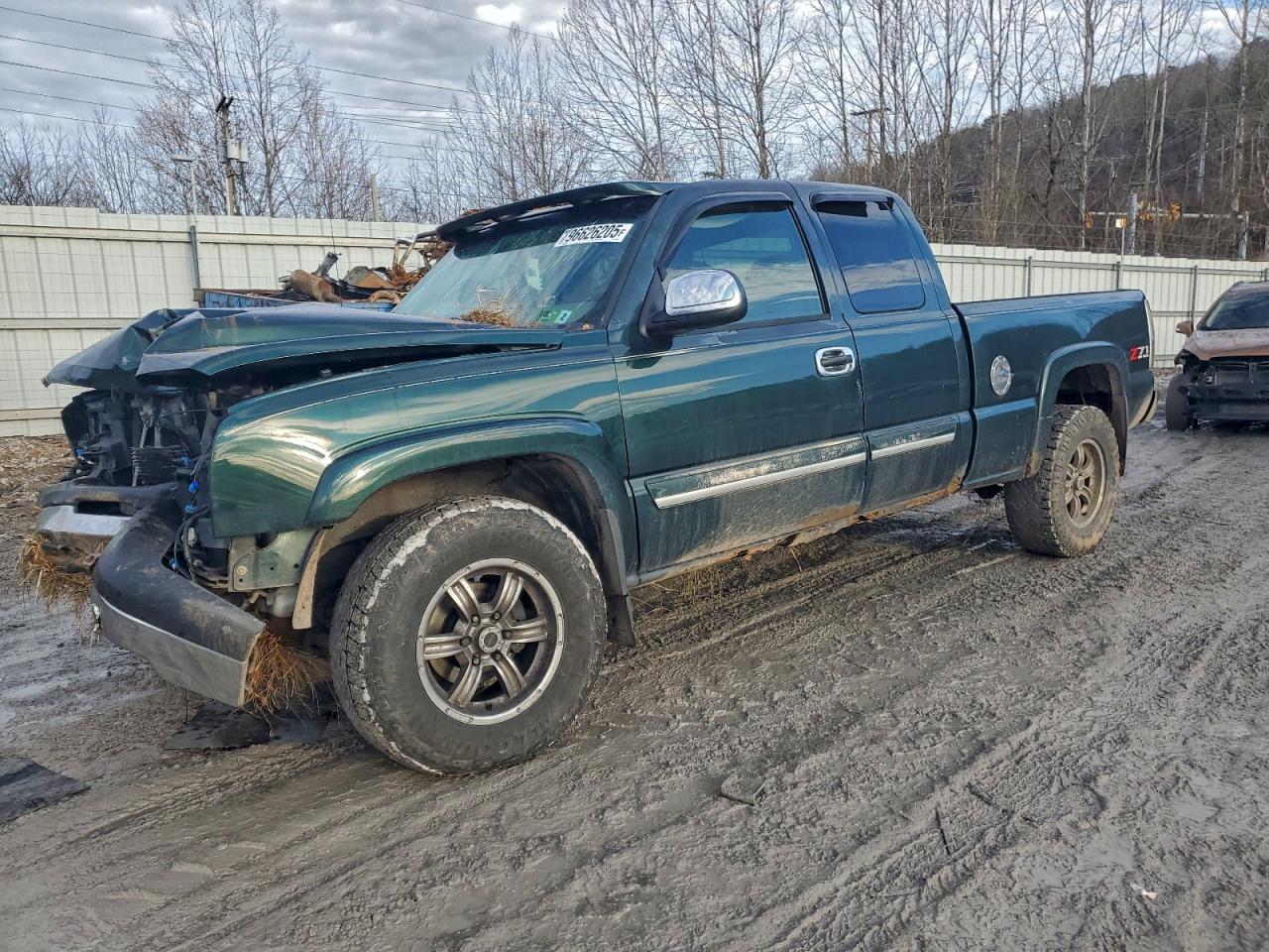2004 CHEVROLET SILVERADO
