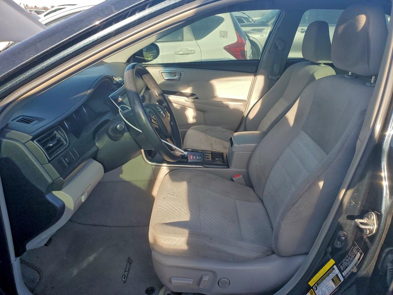 2015 TOYOTA CAMRY HYBRID photo 7
