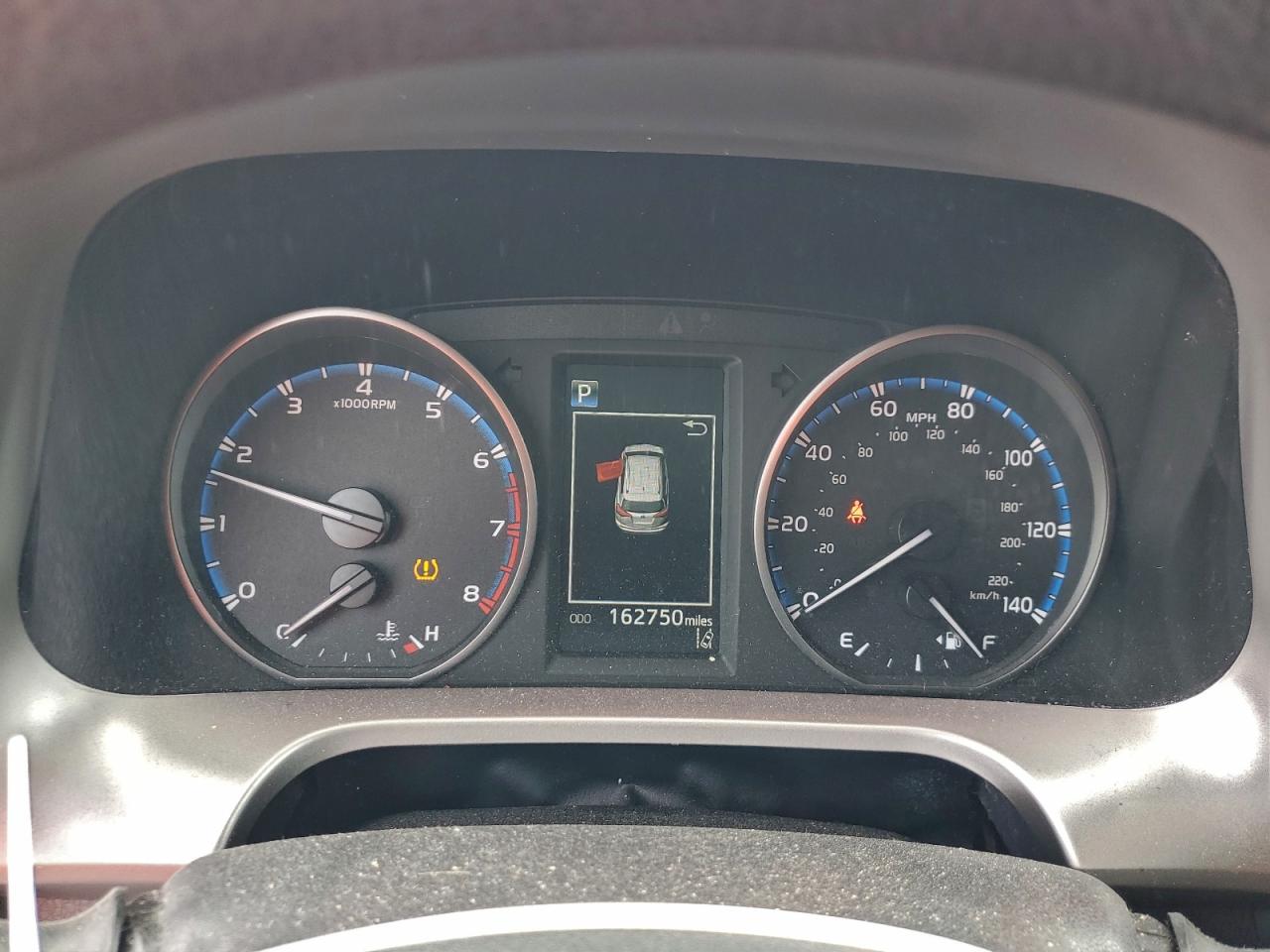 2017 TOYOTA RAV4 LE photo 9
