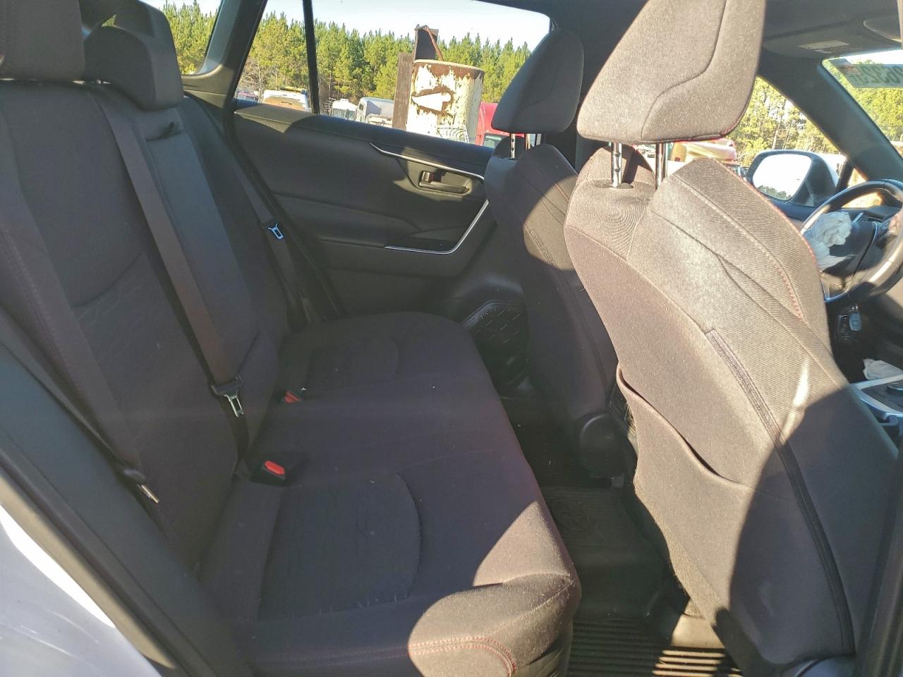 2021 TOYOTA RAV4 PRIME SE photo 10