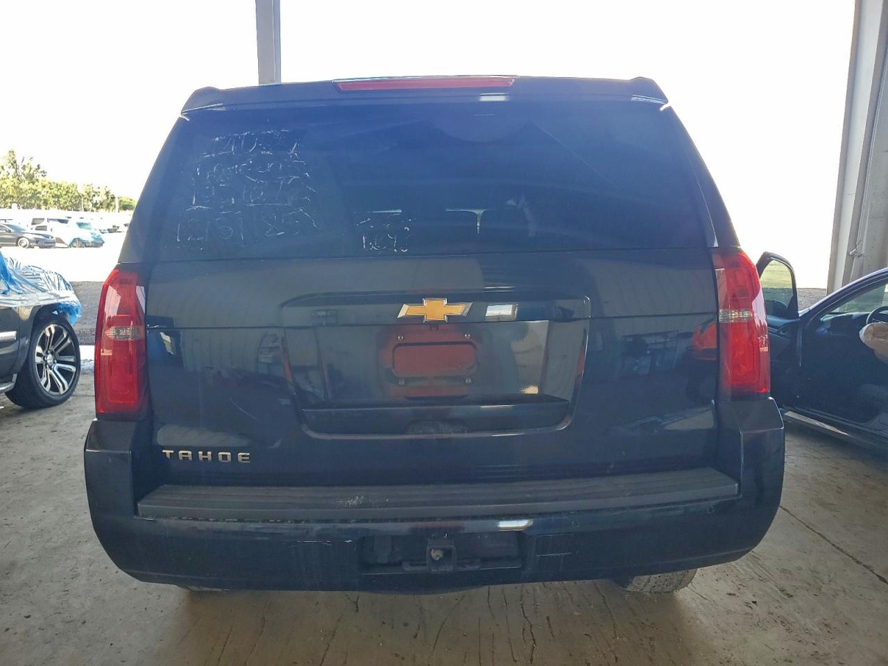 2017 CHEVROLET TAHOE K1500 LT photo 6