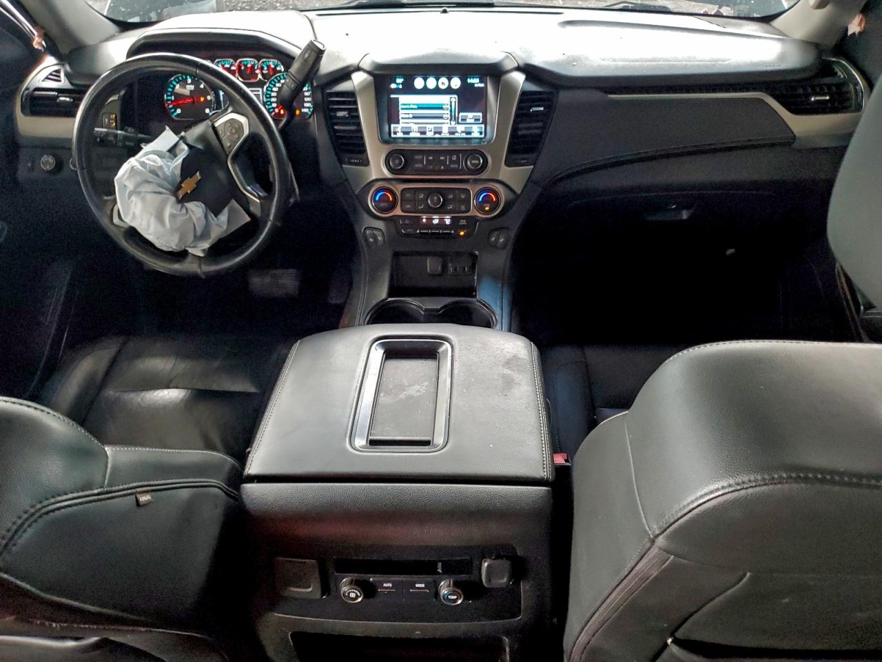 2017 CHEVROLET TAHOE K1500 LT photo 8