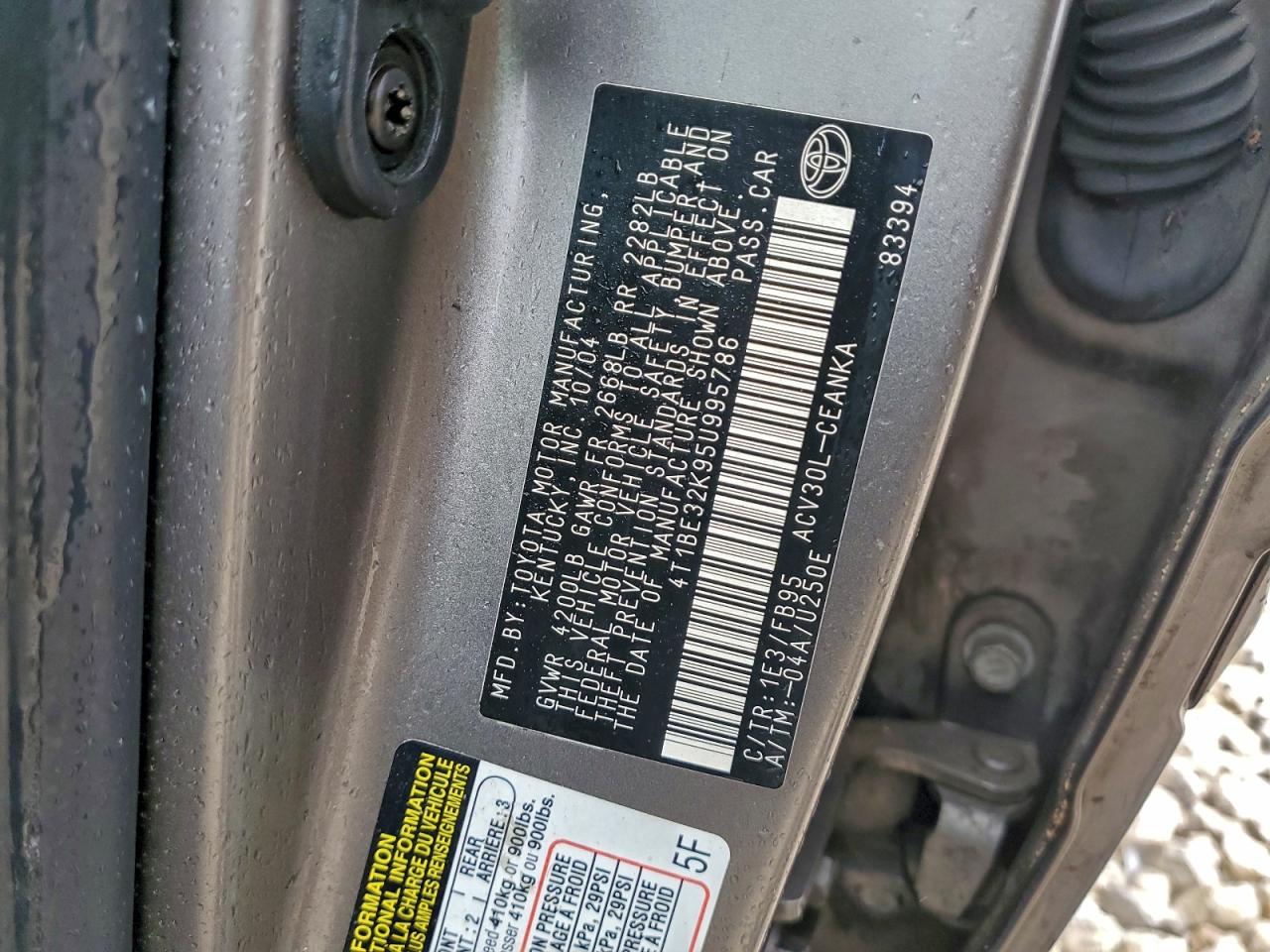 2005 TOYOTA CAMRY LE photo 13