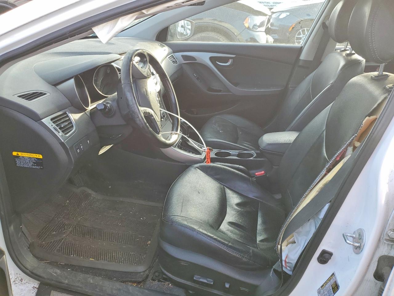 2016 HYUNDAI ELANTRA SE photo 7