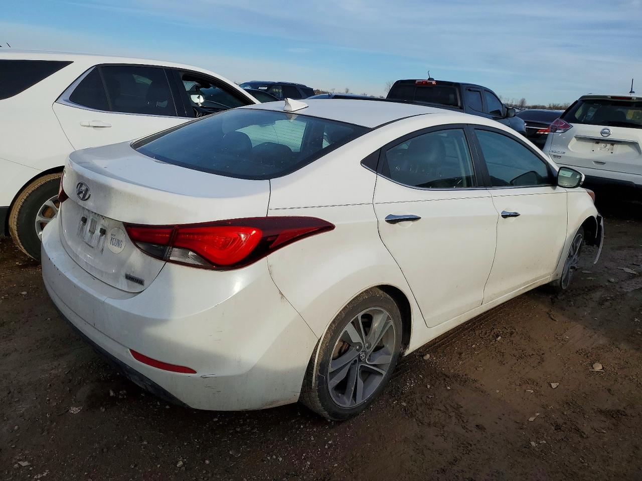 2016 HYUNDAI ELANTRA SE photo 3