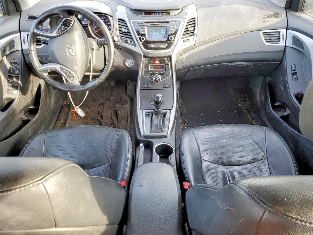 2016 HYUNDAI ELANTRA SE photo 8