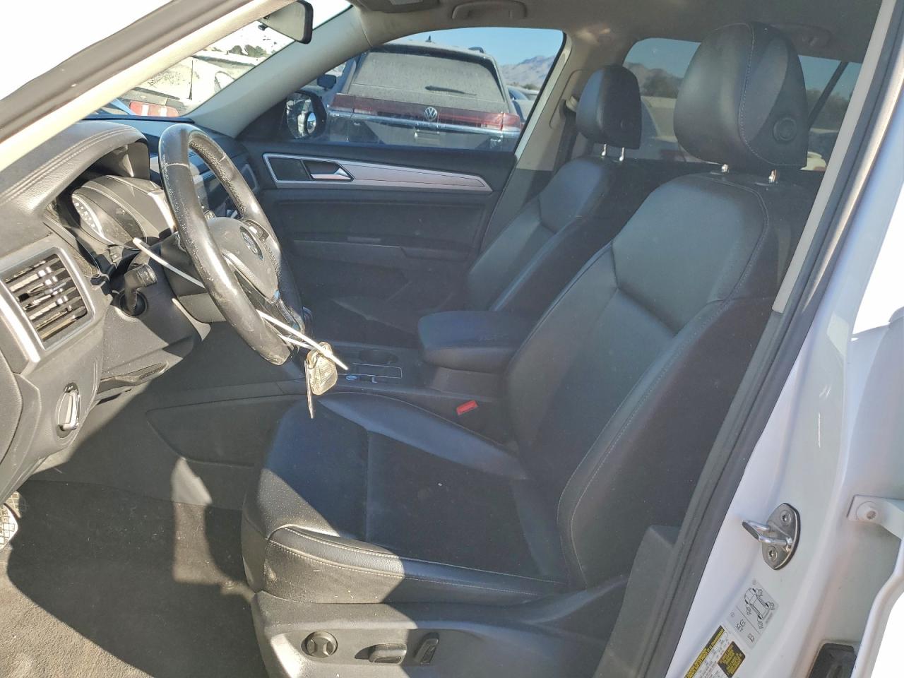 2018 VOLKSWAGEN ATLAS SE photo 7