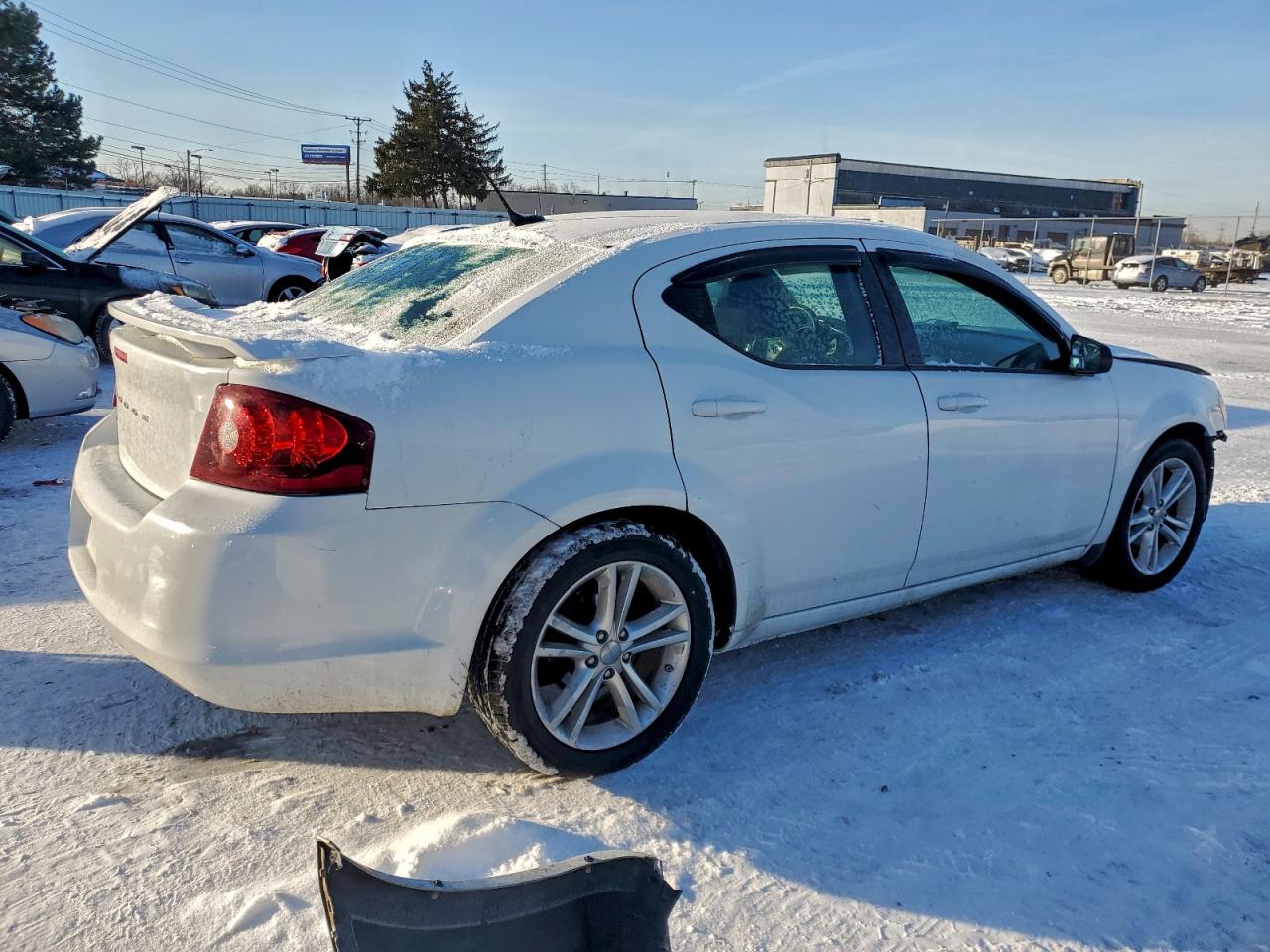 2014 DODGE AVENGER SE photo 3