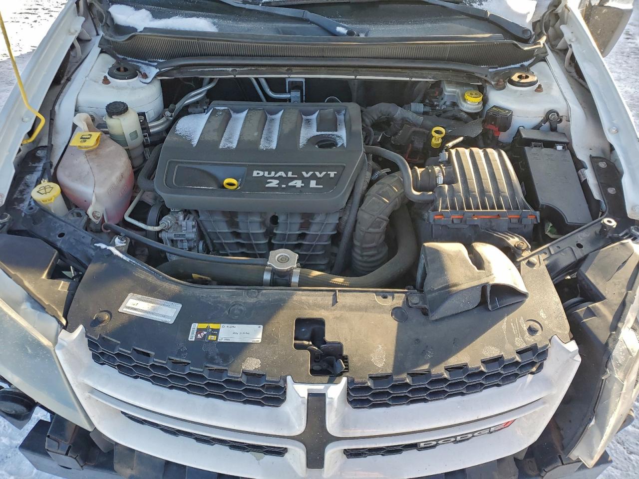 2014 DODGE AVENGER SE photo 11