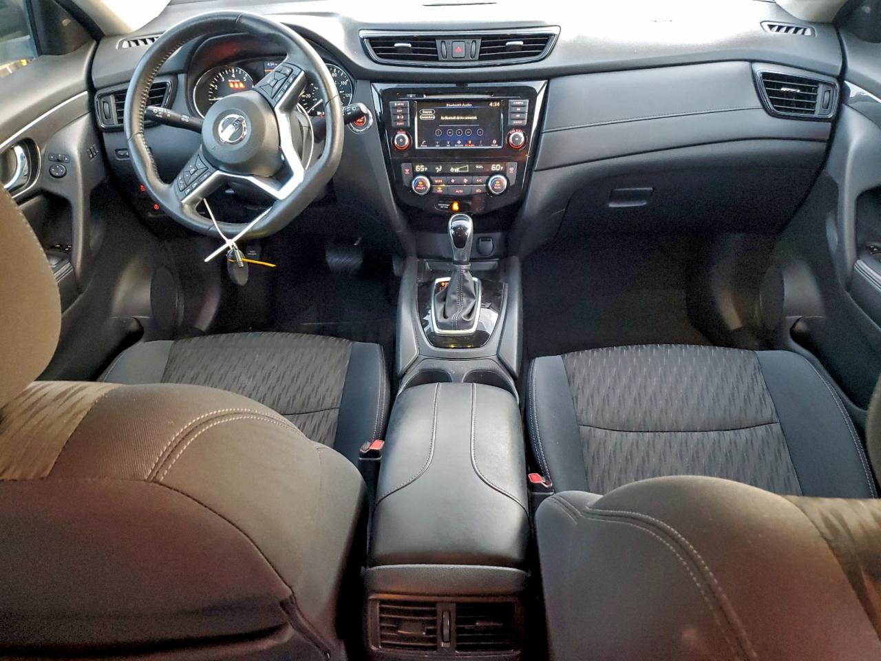 2018 NISSAN ROGUE S photo 8