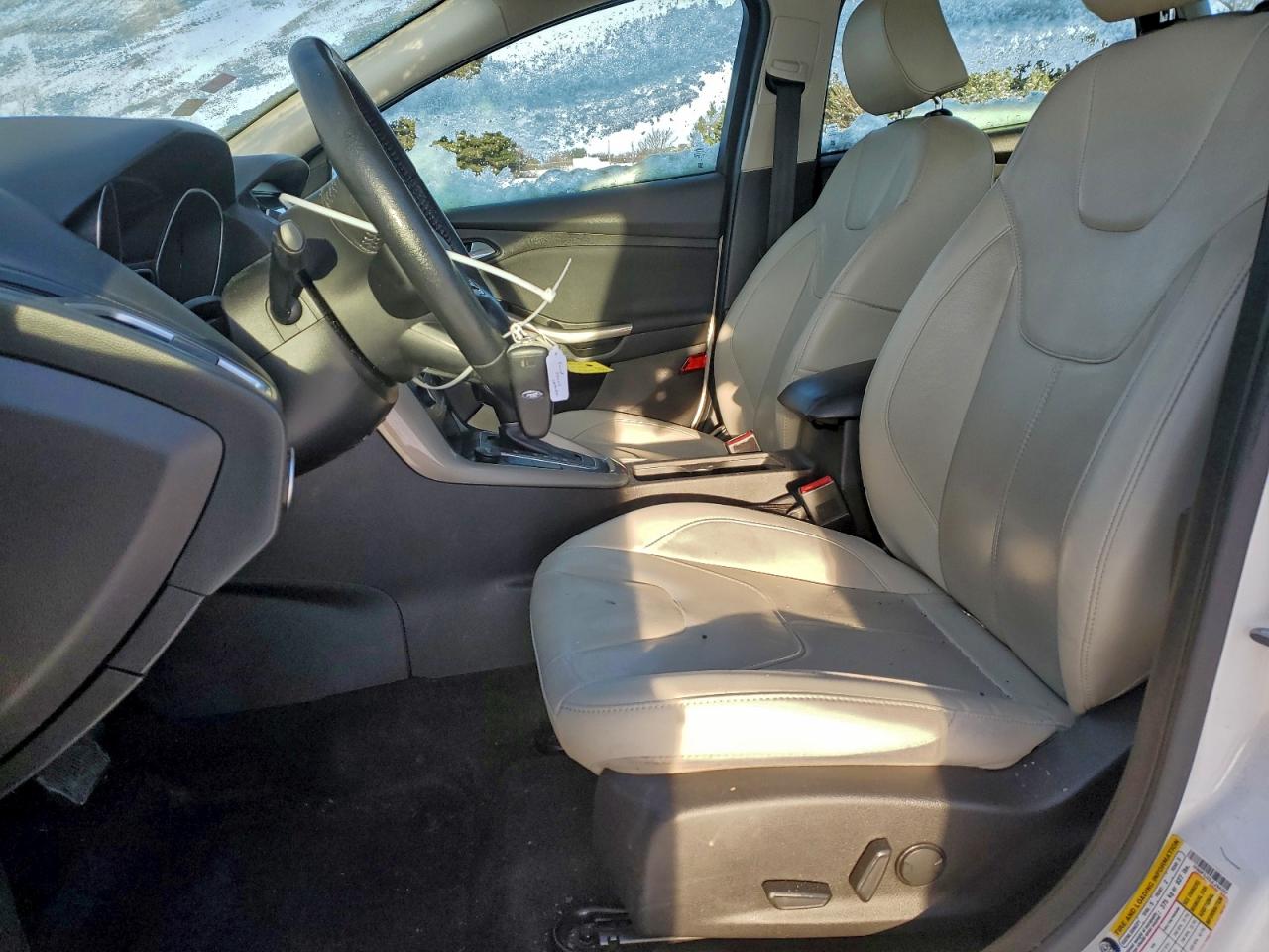 2018 FORD FOCUS TITANIUM photo 7