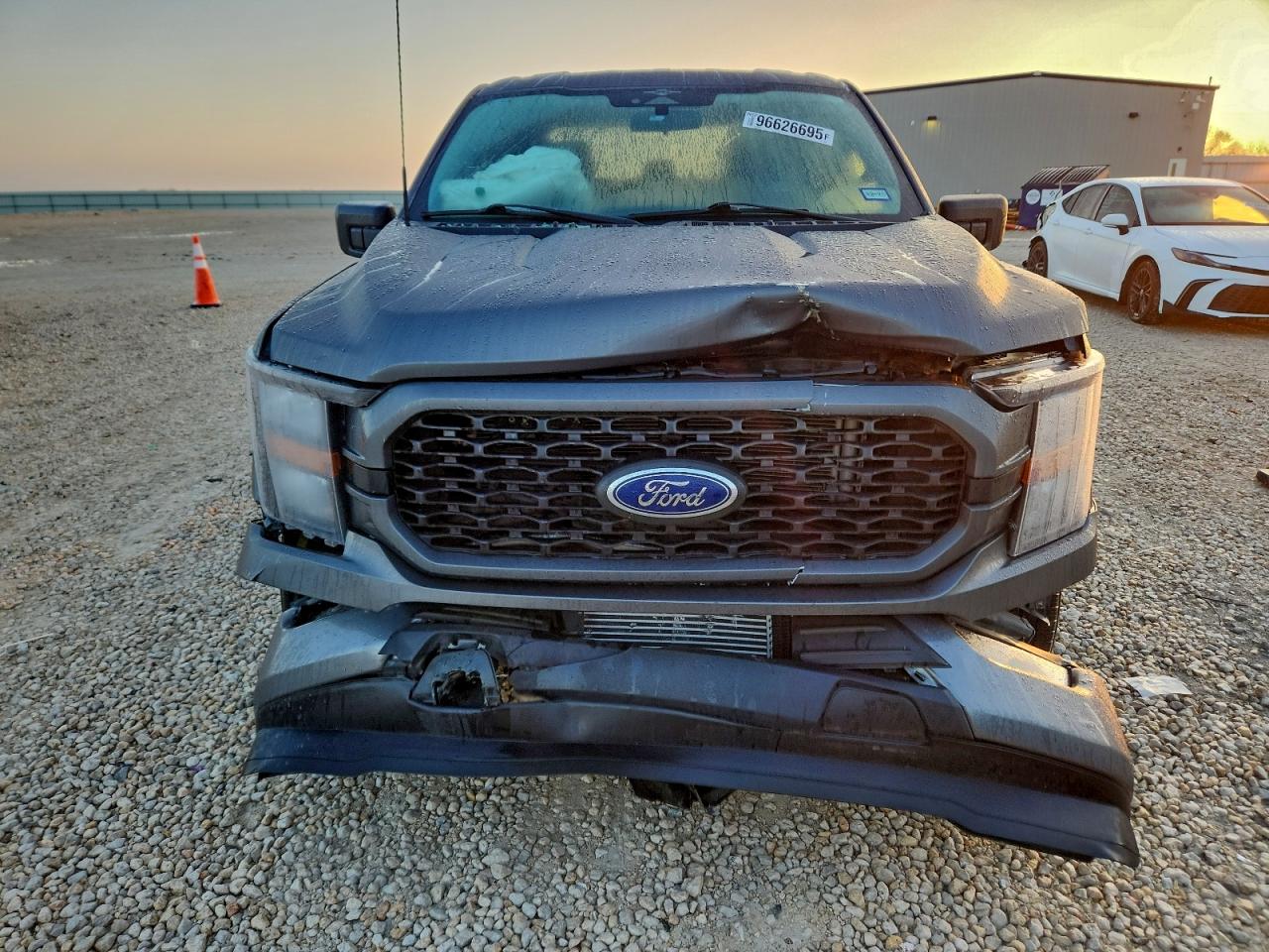 2023 FORD F150 SUPERCREW photo 5