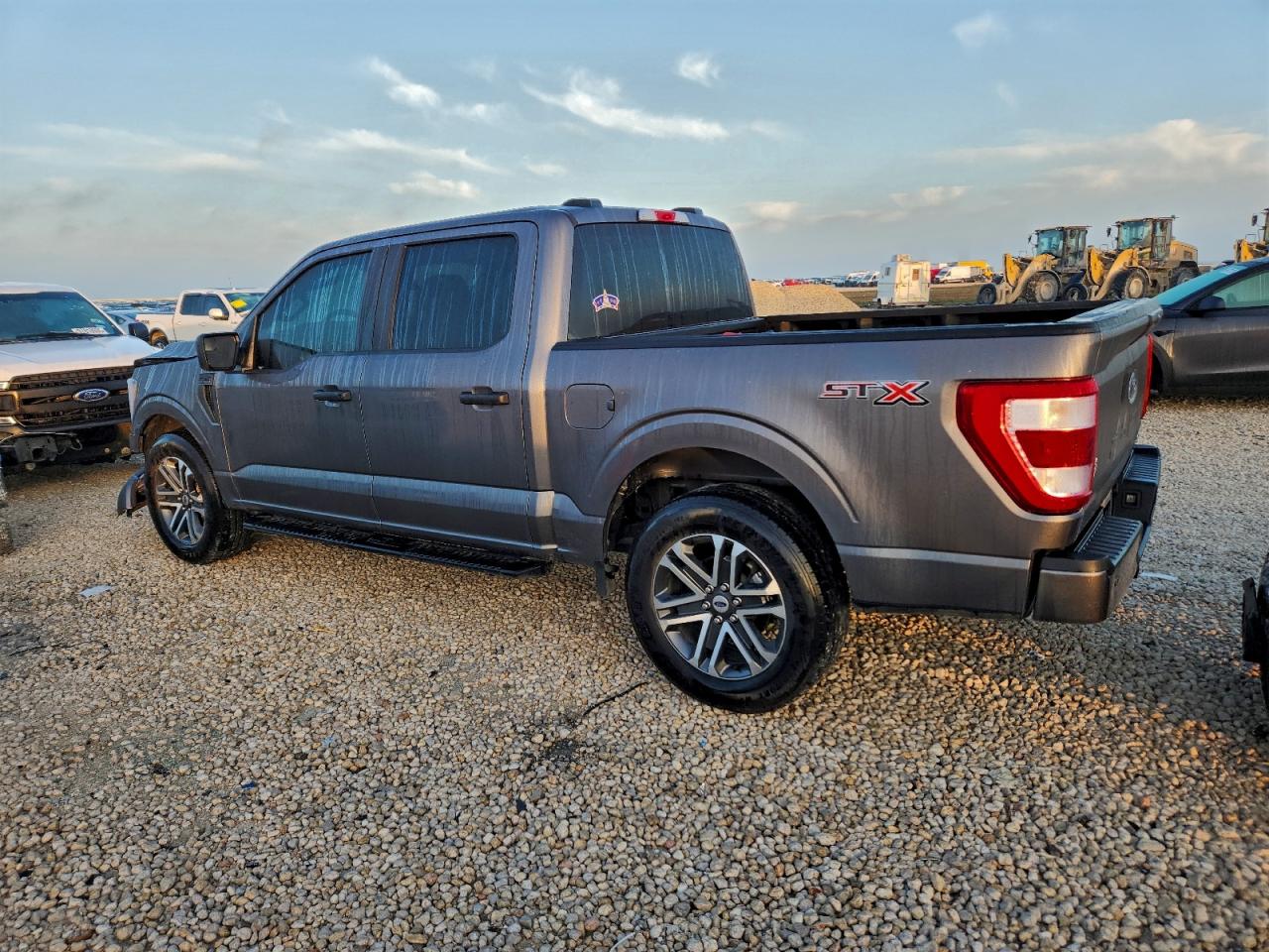 2023 FORD F150 SUPERCREW photo 2