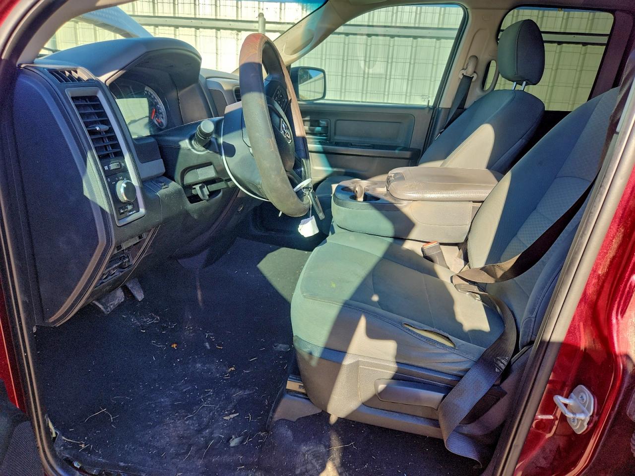 2018 RAM 1500 ST photo 7