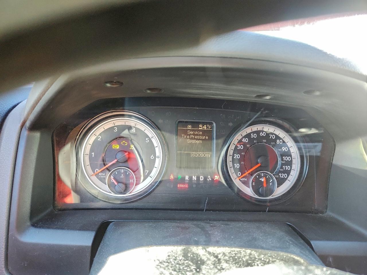 2018 RAM 1500 ST photo 9