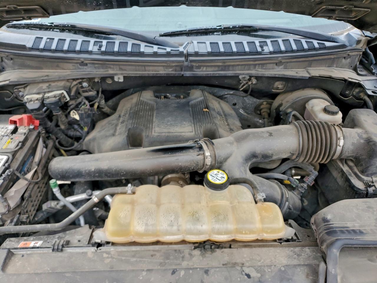2018 FORD EXPEDITION XLT photo 12
