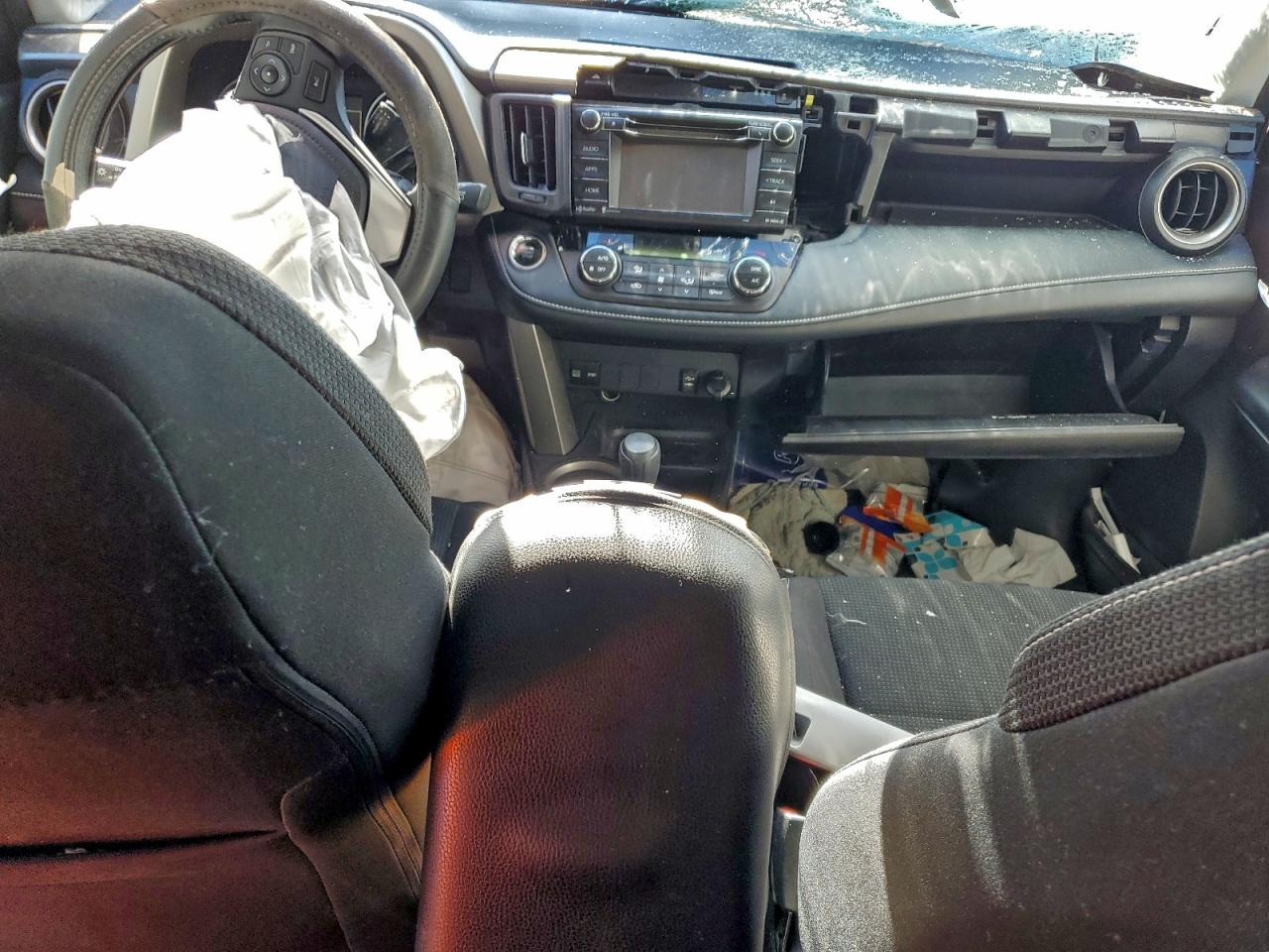 2018 TOYOTA RAV4 ADVENTURE photo 8