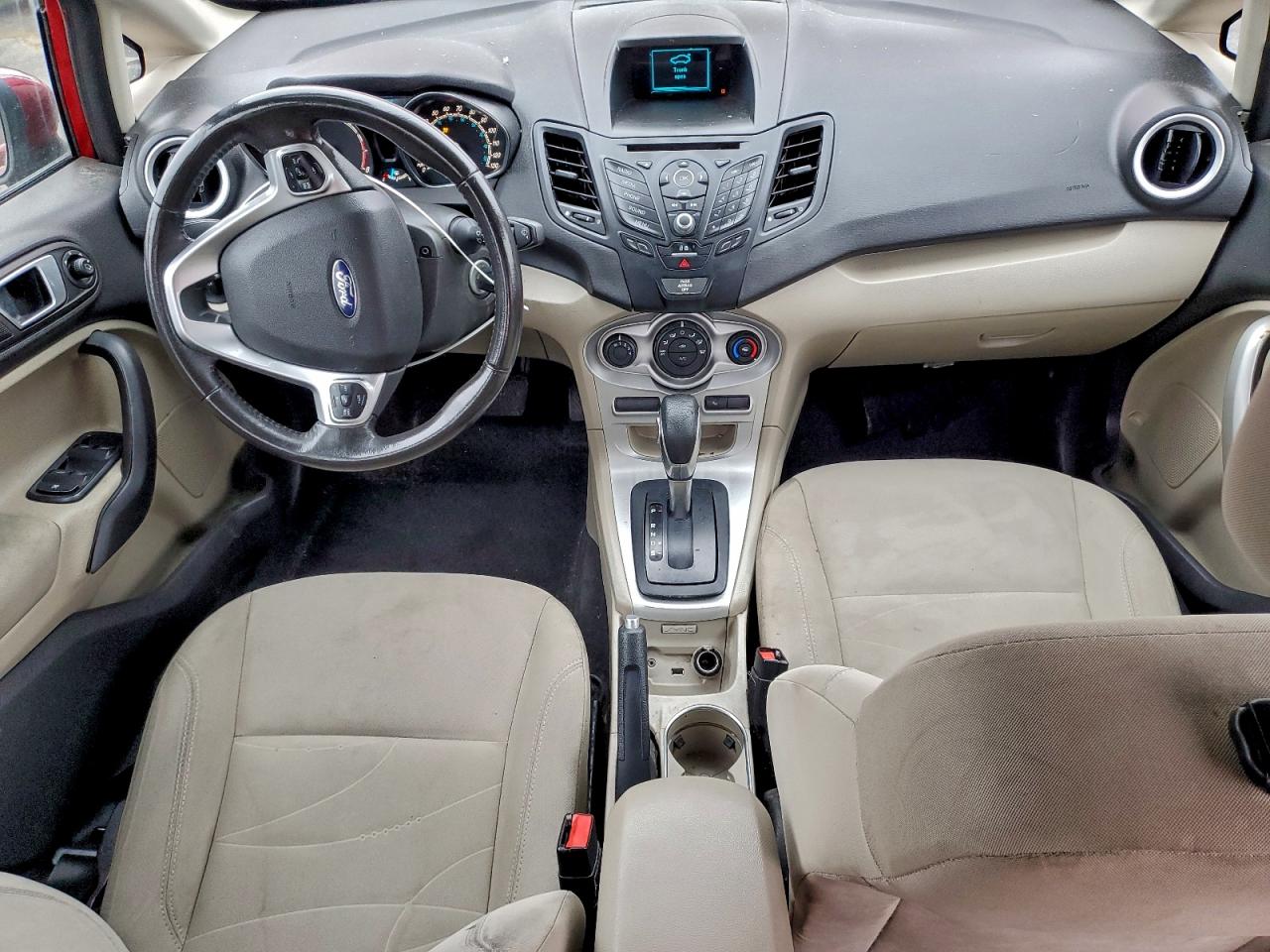 2016 FORD FIESTA SE photo 8