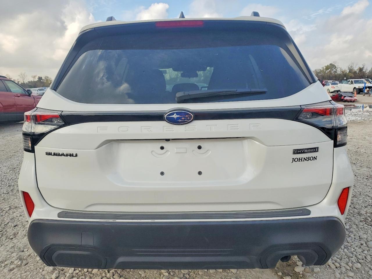 2025 SUBARU FORESTER PREMIUM photo 6