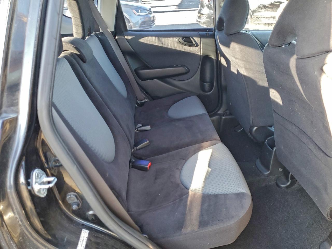 2007 HONDA FIT photo 10