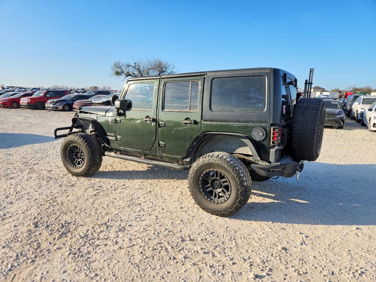 2011 JEEP WRANGLER UNLIMITED SPORT photo 2