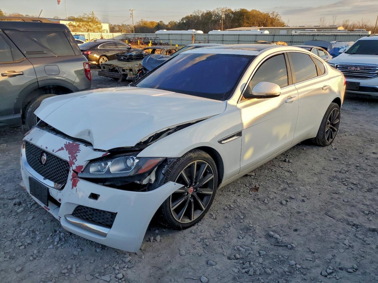 2016 JAGUAR XF
