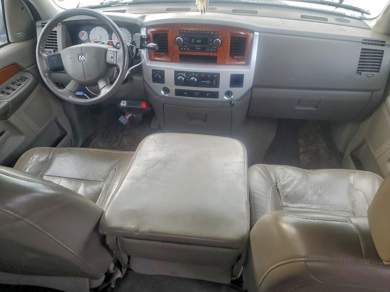 2006 DODGE RAM 2500 ST photo 8