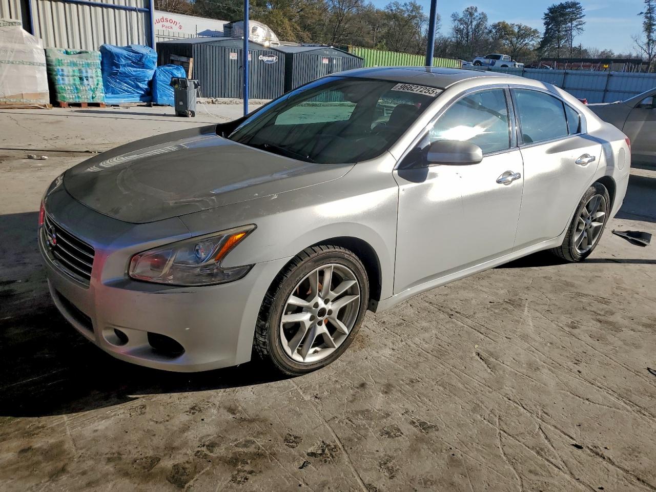 2011 NISSAN MAXIMA