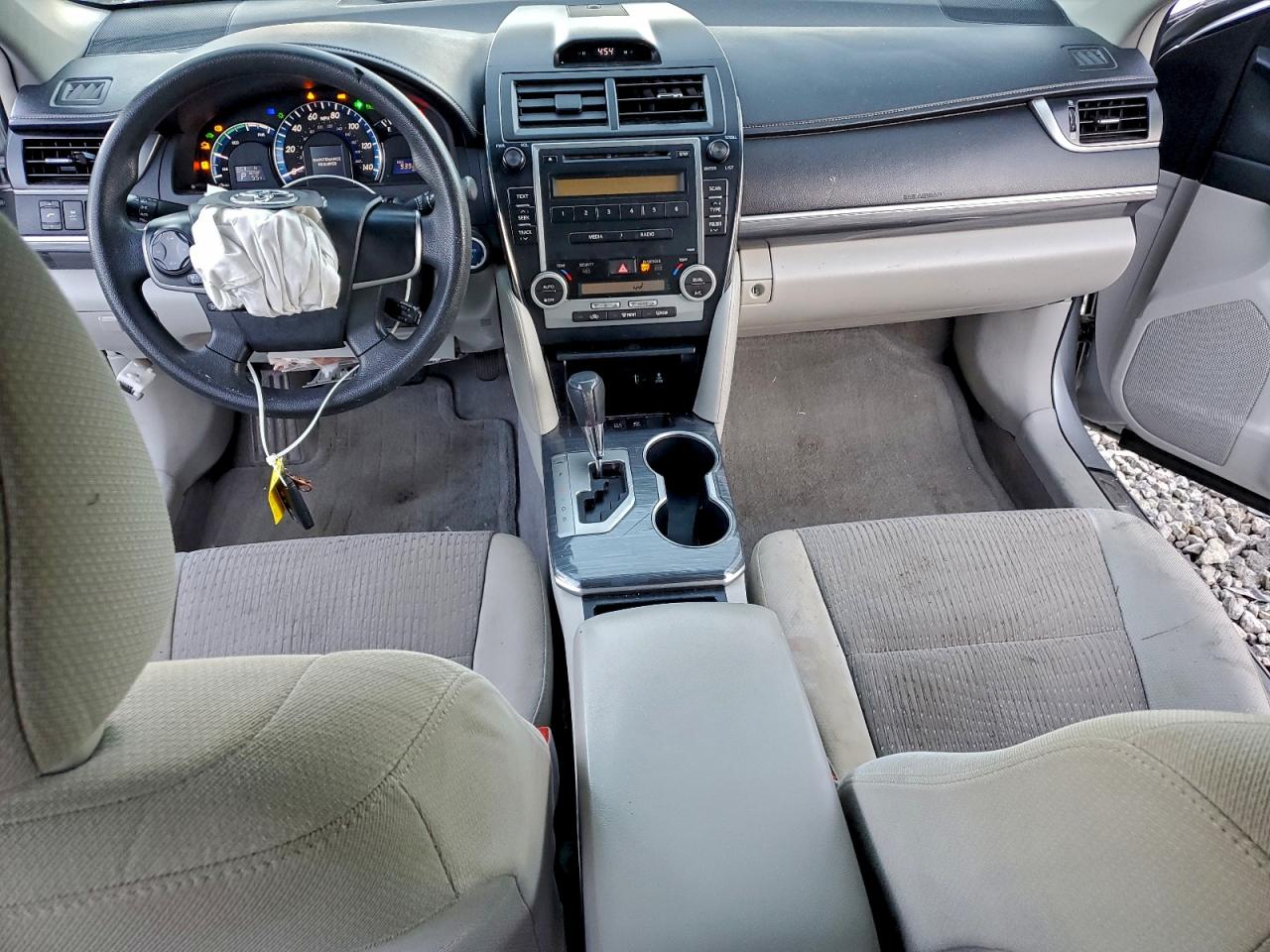 2012 TOYOTA CAMRY HYBRID photo 8