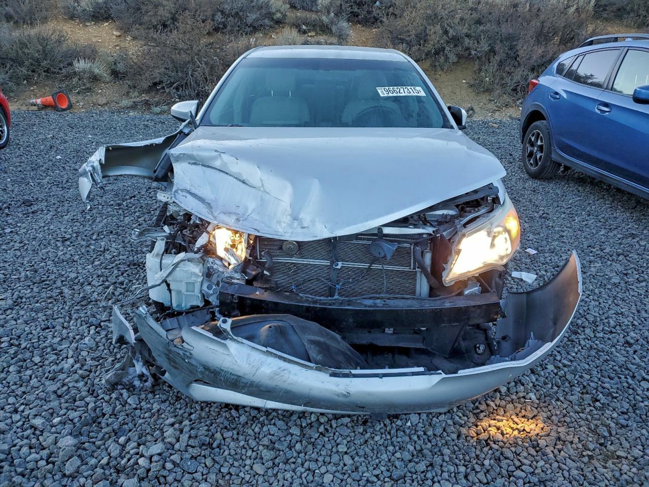 2012 TOYOTA CAMRY HYBRID photo 5