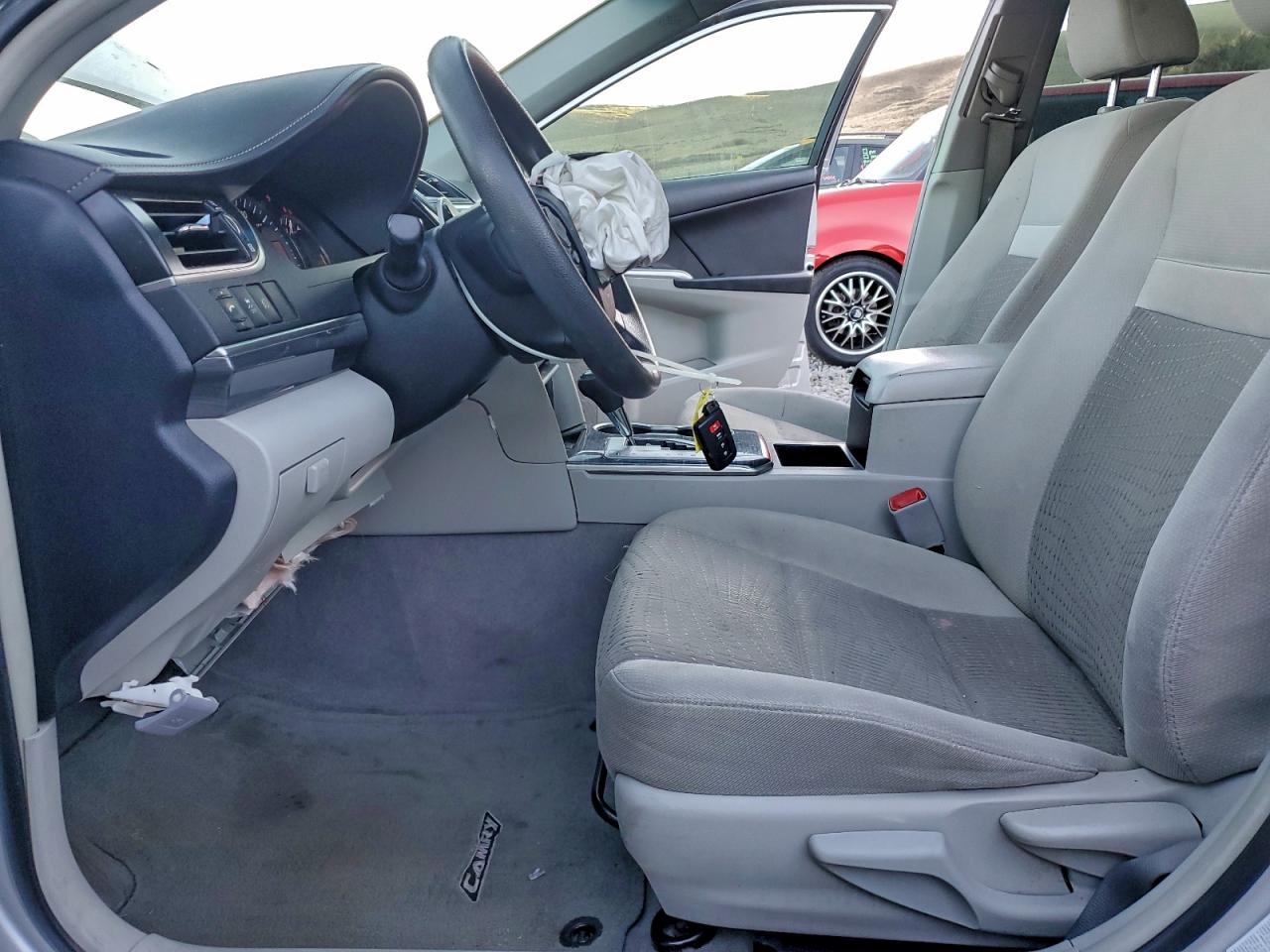 2012 TOYOTA CAMRY HYBRID photo 7