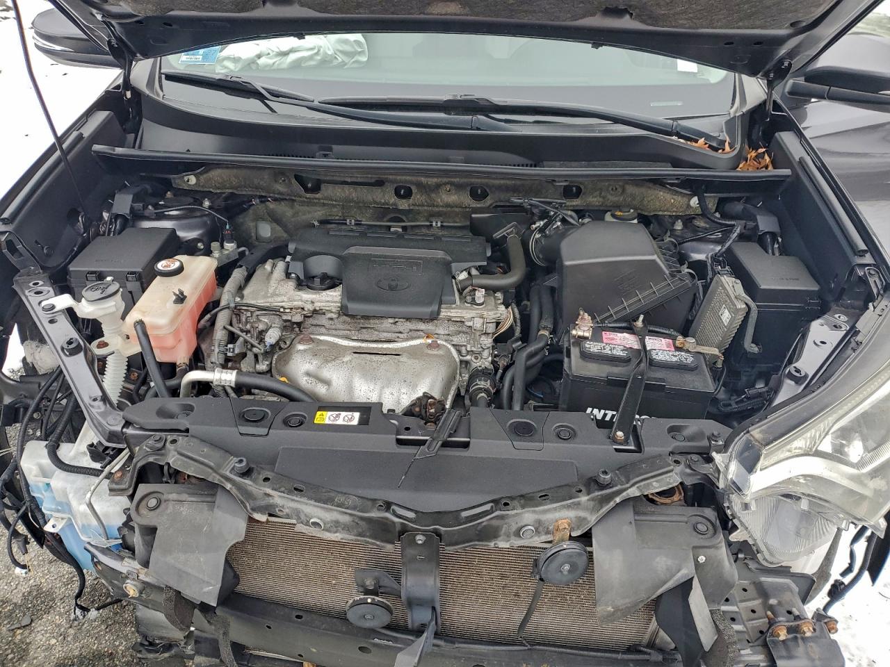 2018 TOYOTA RAV4 ADVENTURE photo 34