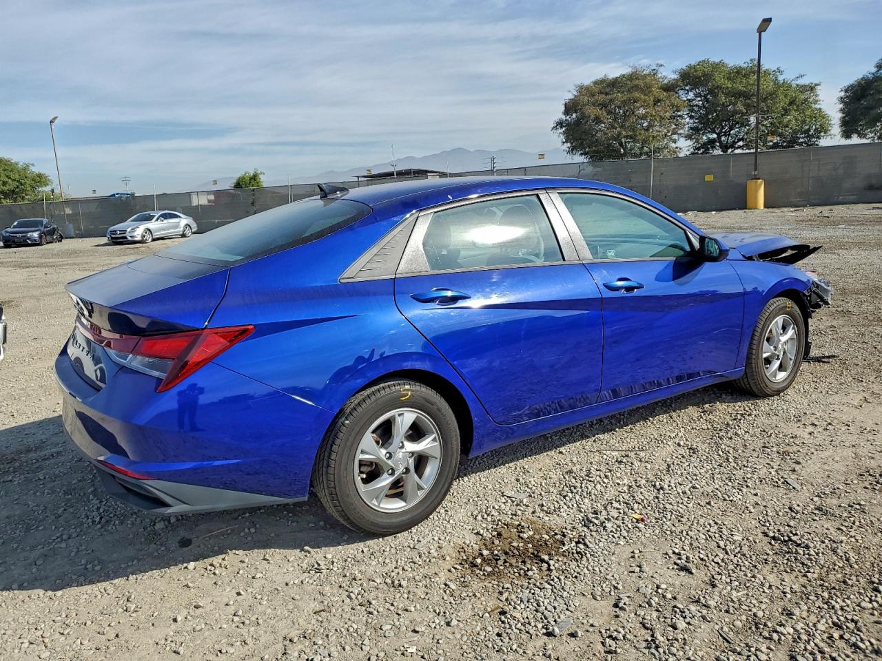 2021 HYUNDAI ELANTRA SE photo 3