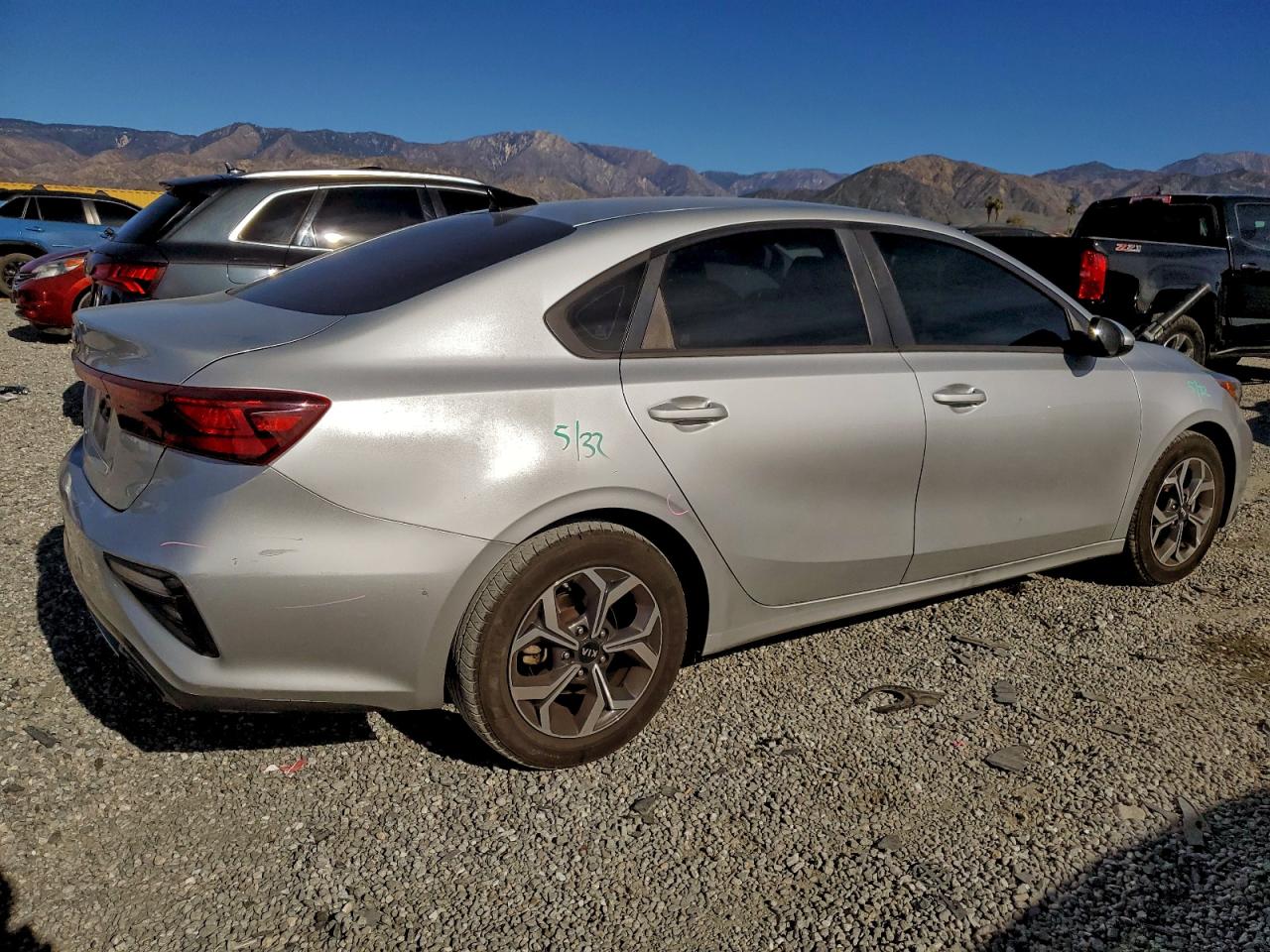 2020 KIA FORTE FE photo 3