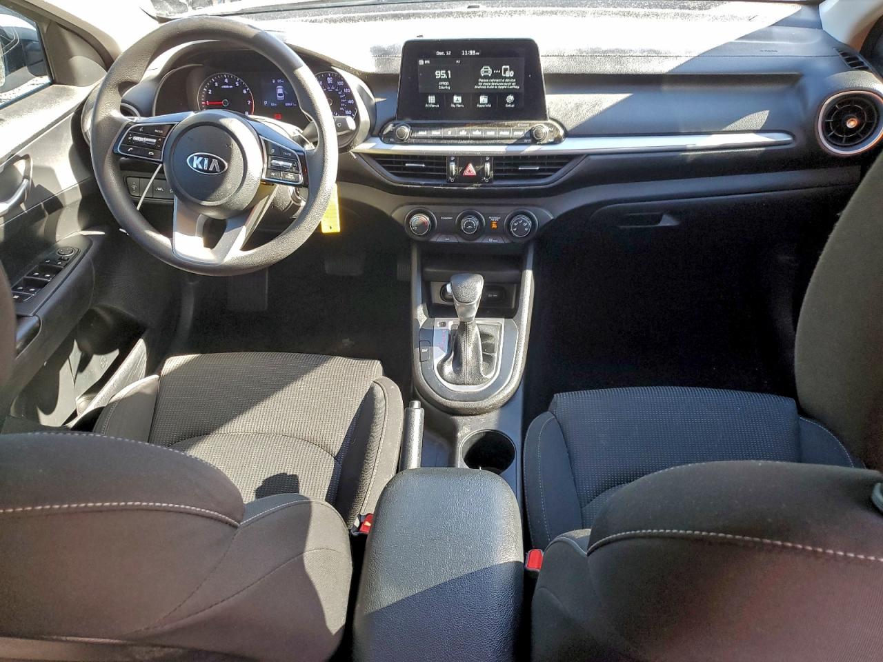 2020 KIA FORTE FE photo 8