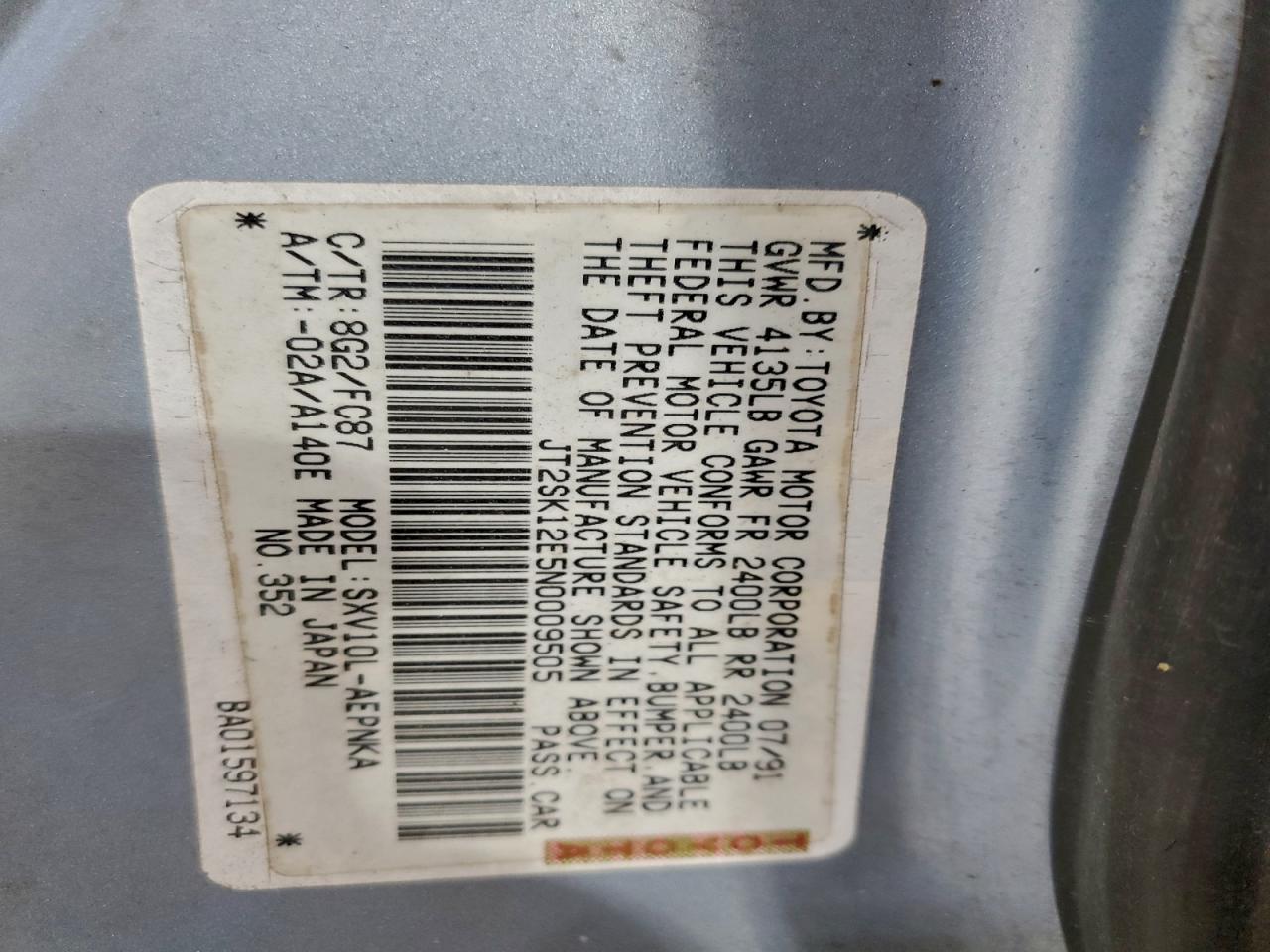 1992 TOYOTA CAMRY LE photo 12